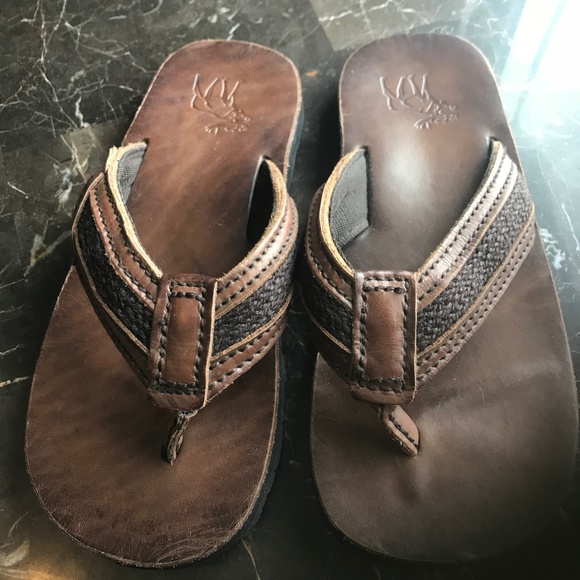 abercrombie and fitch sandals